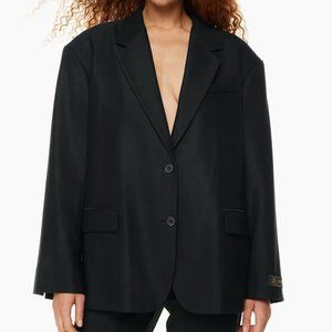 NWT Aritzia Babaton Vogue Blazer in Black Wool - M